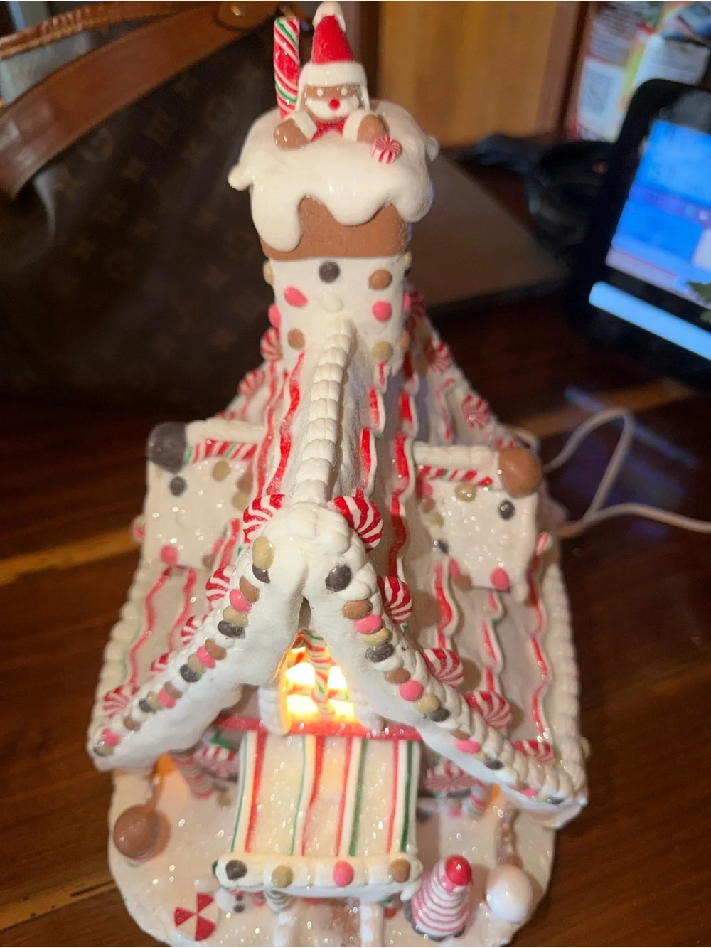 Kurt Adler Lighted Gingerbread Cottage in White, Red, Green